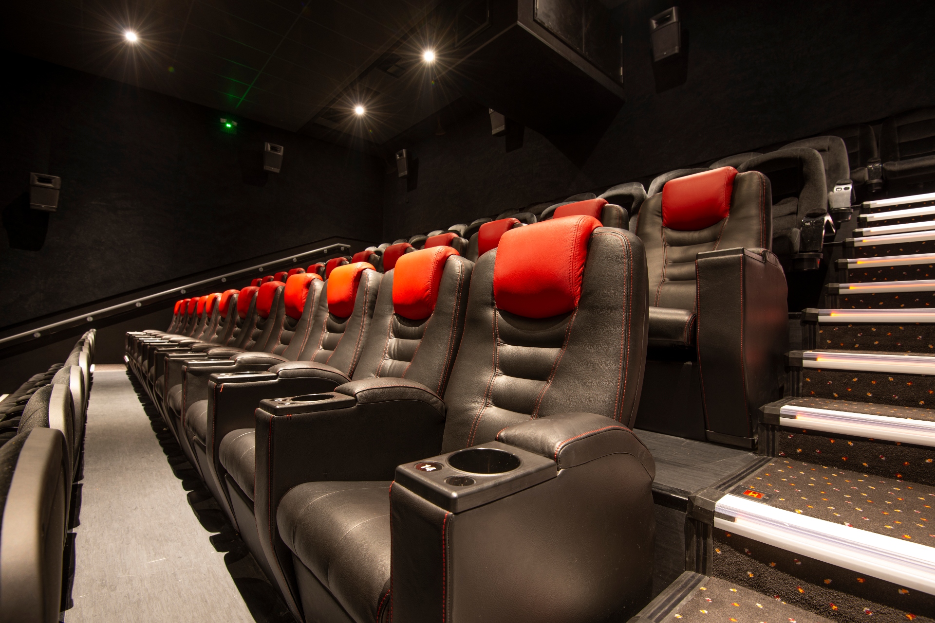 eltham-cinema-des-group-uk-ltd